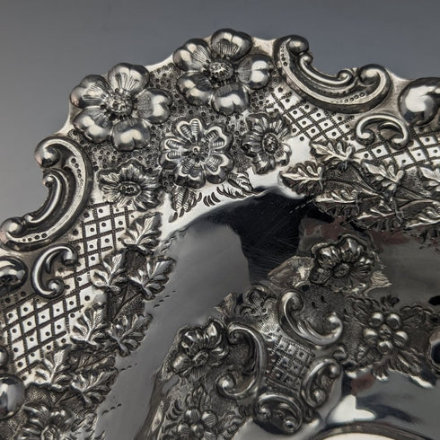 英国アンティーク シルバープレート製 大型バスケット 花彫刻 稼働ハンドル 548g